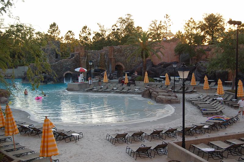 DSC_6714.JPG - The Beach Pool, Portofino Bay Hotel, Universal Studios, Orlando
