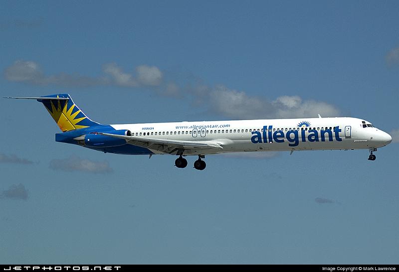 15821_1191287457.jpg - Allegiant MD-80 arriving at Ft Lauderdale International