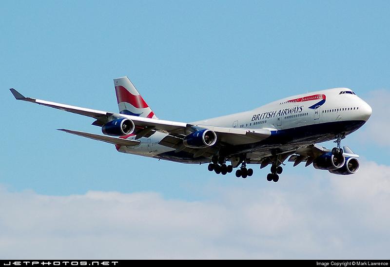 23955_1173114669.jpg - British Airways B747-400 approaching JFK International