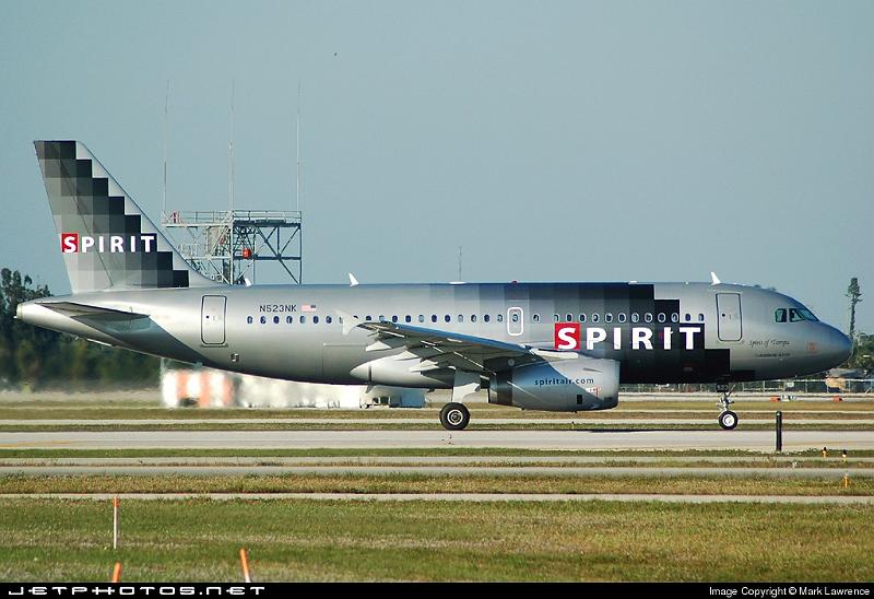 42875_1164285461.jpg - Spirit A319 powering down runway 9L at Palm Beach International