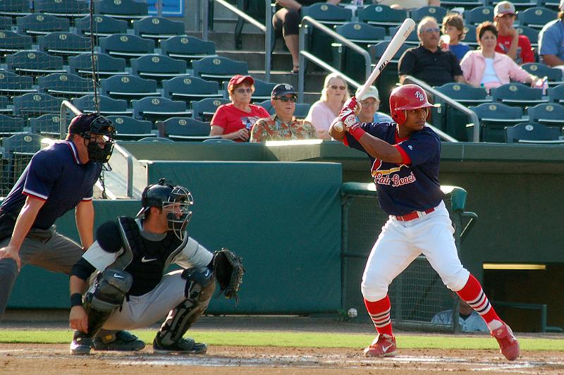 DSC_6306.JPG - Palm Beach Cardinals against Dunedin Blue Jays 05/10/2008 - Donovan Solano about to score a hit - Final Result: Palm Beach 9 Dunedin 2