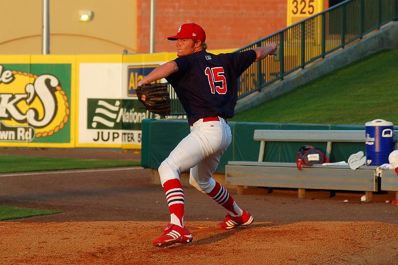 DSC_6410.JPG - Palm Beach Cardinals against Dunedin Blue Jays 05/10/2008 - Relief pitcher Brandon Garner warming up in the bullpen - Final Result: Palm Beach 9 Dunedin 2