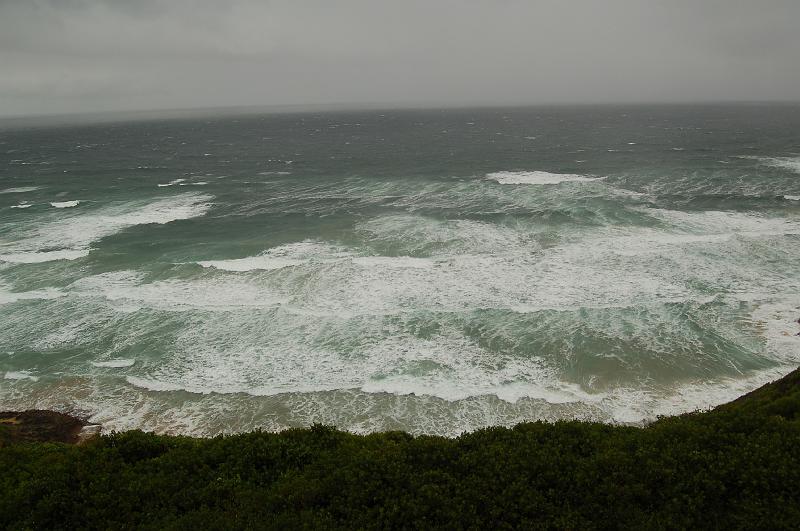 DSC_3969.JPG - Rough seas at Brenton on Sea